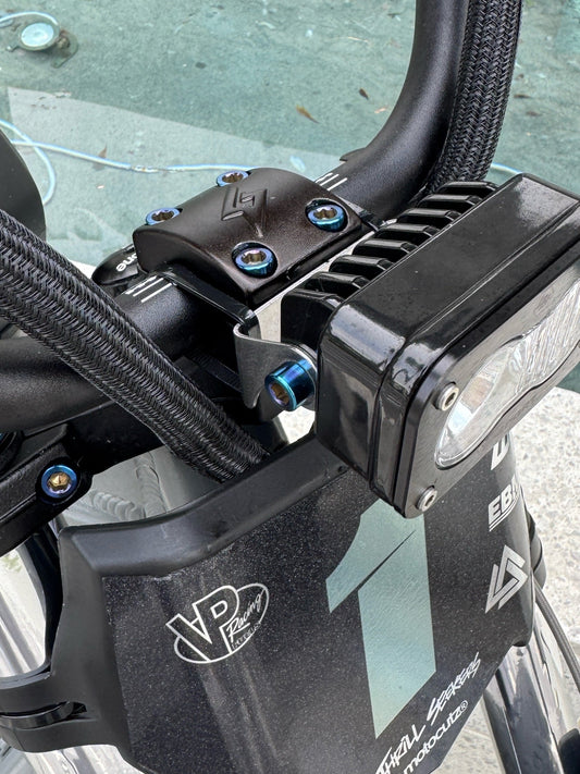 Baja mount bolts(2pc)